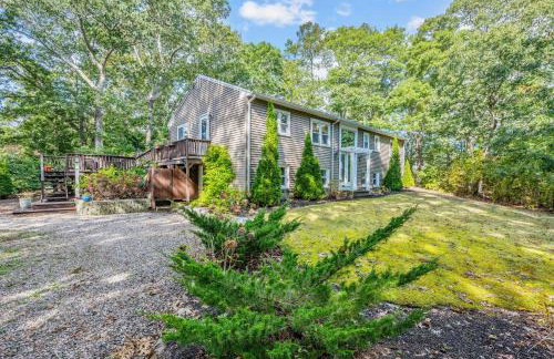 Cape Cod Retreat: A/C, WiFi Pet Friendly - Photo 14