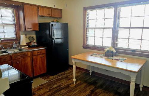 Louisville Getaway Bourbon Trail, Zoo, & More! - Photo 8