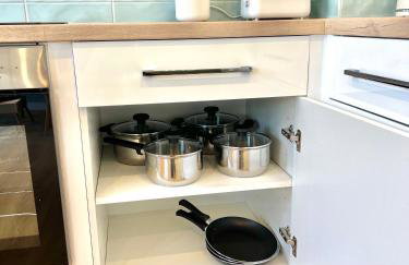 Luxury Modern House, Free Driveway Parking and Garden! Fully Equipped, Sleeps 6 Guests - Foto 29