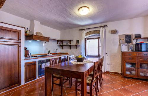 Esclusiva Dimora Storica nel cuore del Borgo Medievale---- Exclusive Historical House inside the Medieval Village - Foto 10