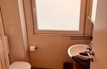 FELIX LIVING 10, Monteurwohnung, 3 Zimmer, getrennte Betten, Parkplatz - Photo 4