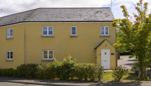 Modern Home on Edge of Cotswolds Private Parking - Foto 5