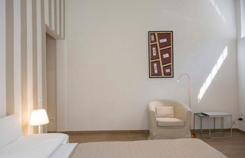 Regis Condo - Photo 28