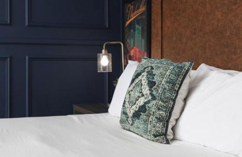 Tranquil Haven Close to Broadway with Free Parking - Foto 20