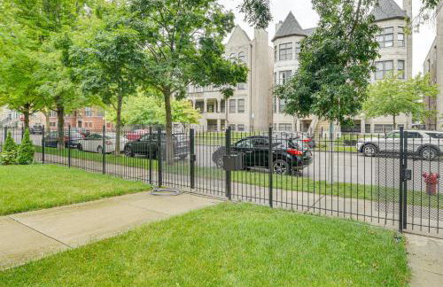 Walk to Lake Michigan Chicago Apt with Yard - Photo 31