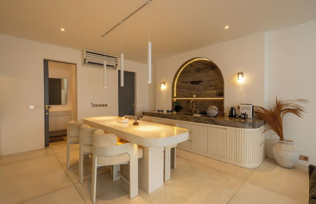 Sore Suites at Pererenan by Betterplace - Photo 46