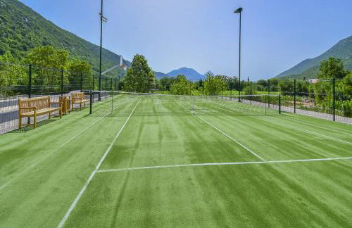 Villa Jure with Heated Pool, Sauna, Tennis Court & Mini Golf - Foto 82