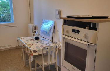 Spacious Apartment, Avignon - Photo 8