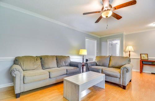 15 Mi to Raleigh Dog-Friendly Home with Fire Pit! - Foto 6