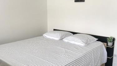 Studio 35m2 à 3 km de la gare d Angoulême avec draps et linge de maison fournis - Foto 3