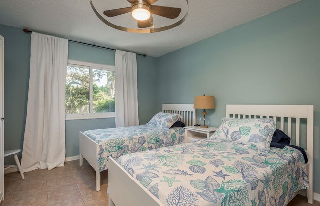 Great 6BR for All Ages/Heated Pool 5 Min to Beach by RedAwning - Foto 6