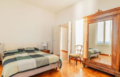 Elegance on the Sea - with wifi 200 meters from the sea - Photo 14