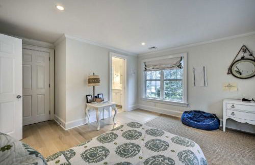 Shelter Island Retreat with Outdoor Pool! - Foto 42