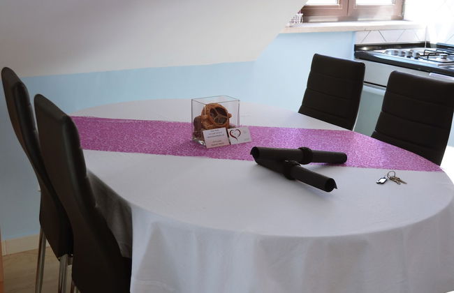 M & J Central Suites - Photo 34