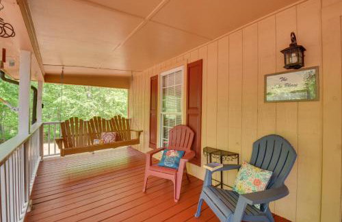The Lake Place Cabin with Golf Cart and Free Kayaks! - Foto 24