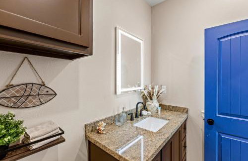 Caza Azul Luxury 4BR Getaway, Gated Community, Canal Views & Lift - Foto 32