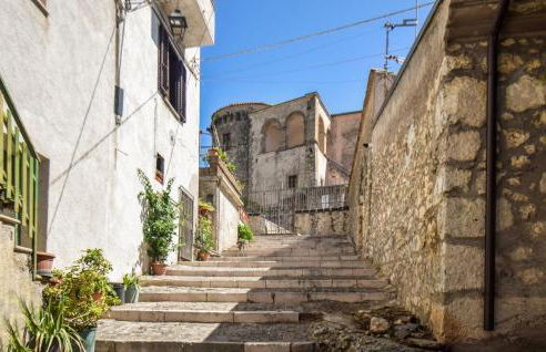 Nice Home In Venafro With House A Mountain View - Foto 18