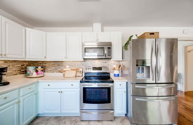 5 2 two Kings hot tub Firepit 16min to Wine Trail Nearby Pickleball Courts Pool - Foto 12