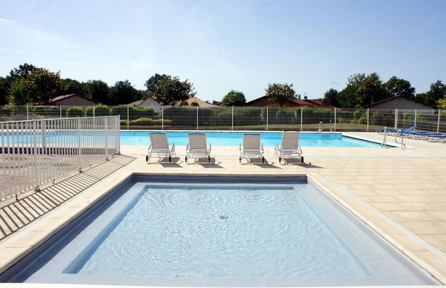 Amazing Holiday Home in Les Forges With Terrace - Photo 49