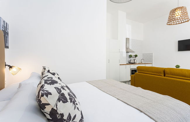 Holidays2Malaga Picassus Lofts - Photo 15