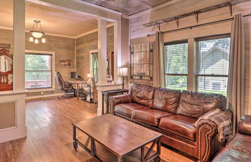 Country-Chic Cotter Home with Outdoor Living Space! - Foto 2