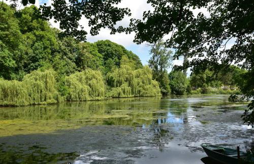 Riverside Retreat in Lantheuil - Foto 22