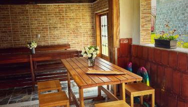 Seosko Imanje Na Obali Rijeke - Foto 4