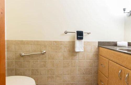 Gorgeous Home with Game Room Dog Welcome - Foto 25