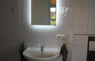 Charmante Wohnung mit eigenem Garten in der Nähe Würzburg - Foto 13