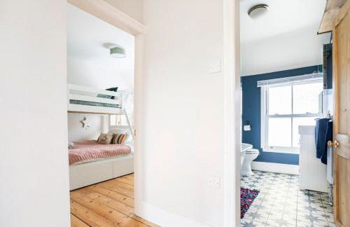 Country Cottage with Steam Railway Views - Foto 28