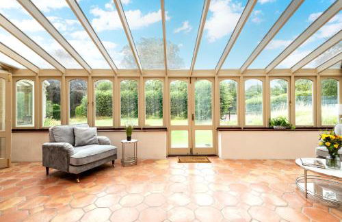 Downwood Vineyard Manor House in Idyllic Countryside - Photo 66