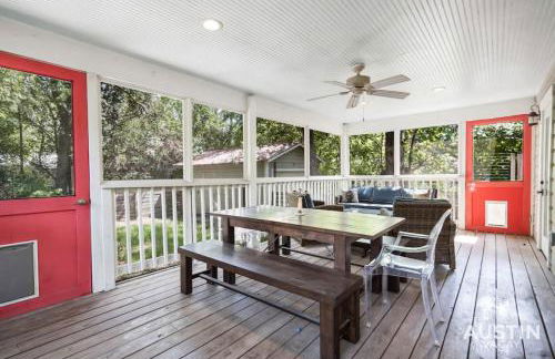Sizable Screened in Porch w Luxury Kitchen and Bath - Foto 16