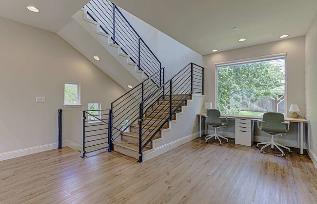 Rooftop Deck w/ City Views! - Foto 29