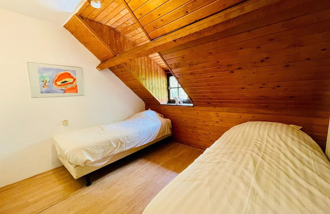 Farmhouse in Sint Joost With Pool & BBQ - Foto 9