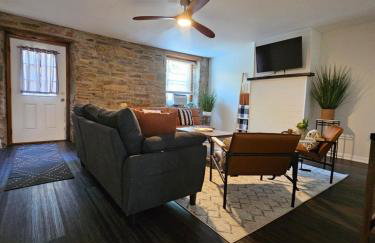 Rustic & Renovated 3 Bed - 8 Min Walk to Bridge St - Foto 6