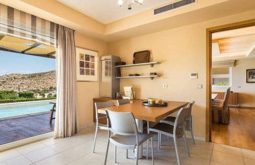 Amazing 5 bedroom Villa with Swimming Pool - Foto 99