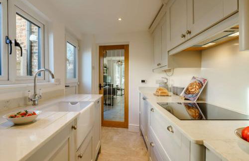 3 Bed House With Hot Tub Great Ayton - TOP Terrace - Foto 18