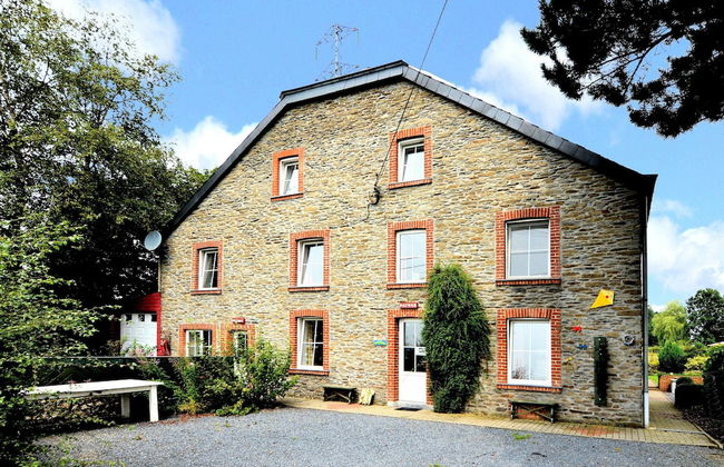Spacious Villa in La Roche en Ardenne - Foto 1