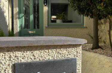 Cozy 3-Bed Cottage with Hot Tub - Foto 3