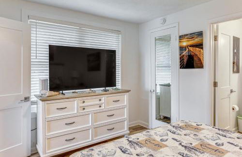 Walk to Ocean Unit with Deck in Fernandina Beach! - Foto 12