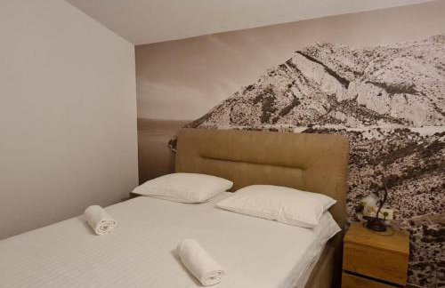 Villa Popovi a Dvori - Six Bedroom Villa with Pool - Foto 70