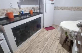 Casa com churrasqueira perto da lagoa - Foto 8