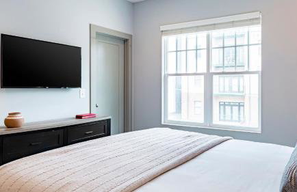 Waverly by Avantstay Nashville-inspired Townhome w/ Luxury Kitchen, Pool Table - Foto 53