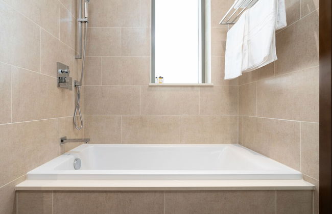 SuperHost - Spacious Apartment With Balcony In Sobha Hartland - Photo 17