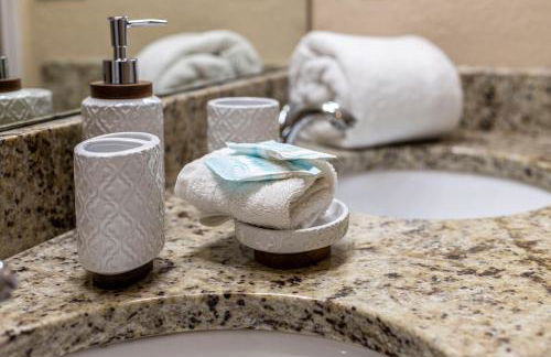 638 - Beautiful Villa Highlands Reserve Newly Modernized 4 Bedrooms with Pool - Foto 16