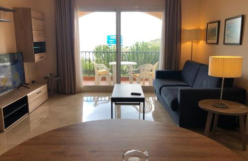 Fantástico Apartamento con vistas al mar zona Club la Costa Castillo Fuengirola - Photo 12