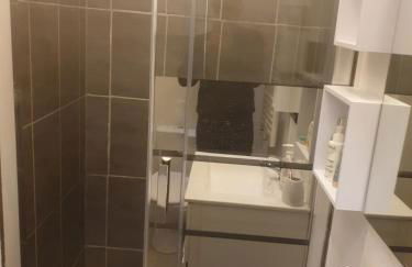 Nice modern house, bright and quiet assured - Foto 9