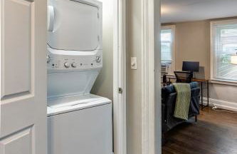 3BR Home with In-Unit Laundry Parking and Sound Bar - Foto 39