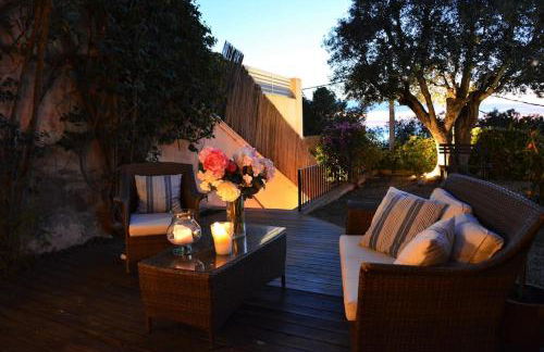 Villa Sitges Julia Vista Espectacular 2 k m s de la Playa Comoda & Area Tranquila Amplitud interior y plana - Foto 43