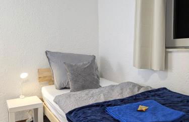 Monteurwohnung Ferienwohnung Kassel 1-4 Betten Zentral & Ruhig 3 Min zur Tram und Zug - Foto 10